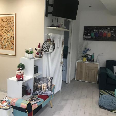 Minihouse Lisa Cir 0005 Διαμέρισμα Hone Εξωτερικό φωτογραφία